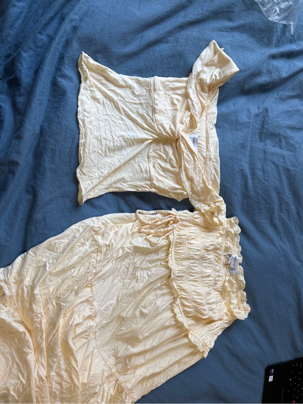 NWT - Tiger Mist Denali matching set in Bone, size XS